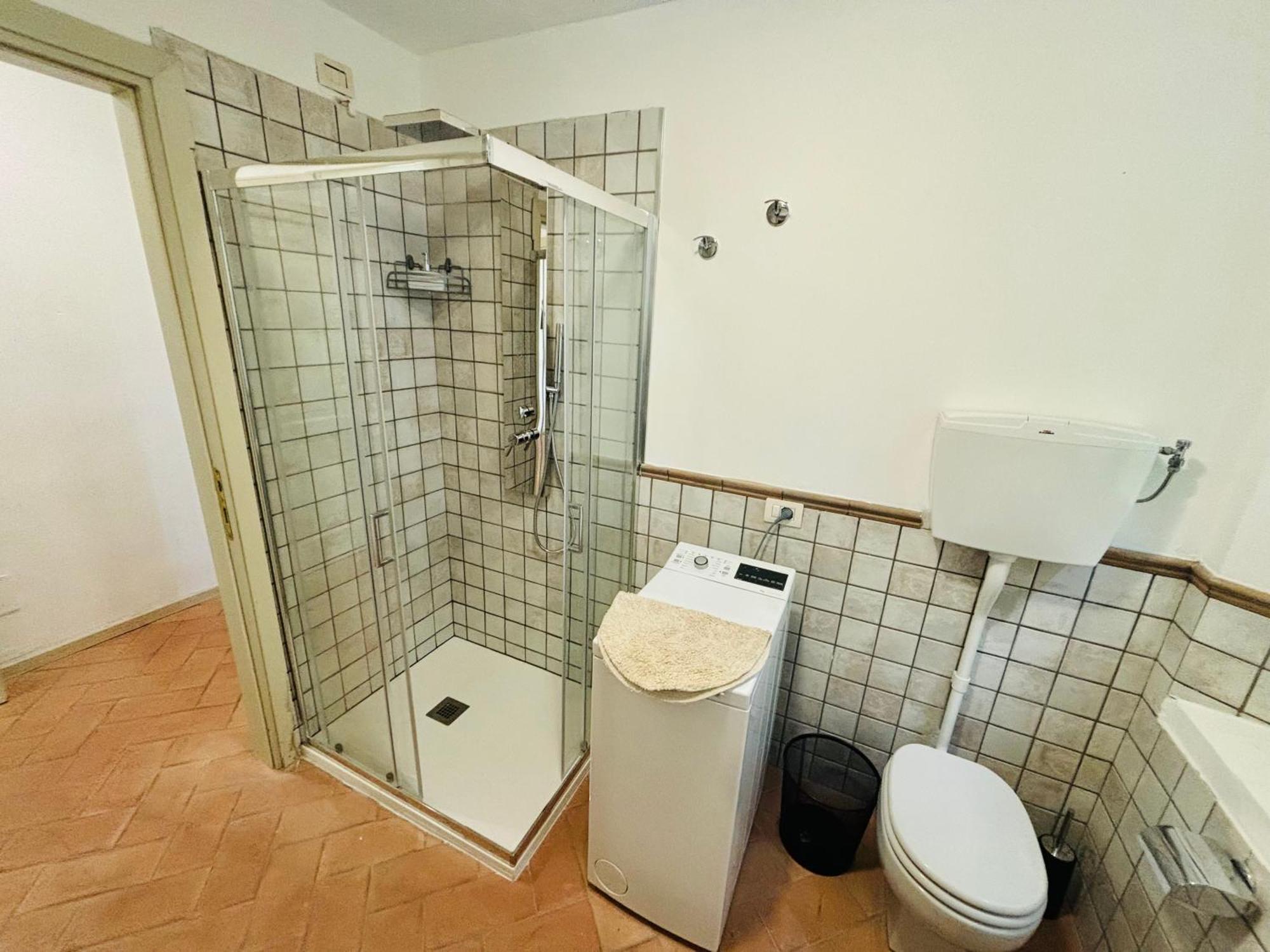 Apartment Intero Con Giardino In Palazzo Del 1600 *