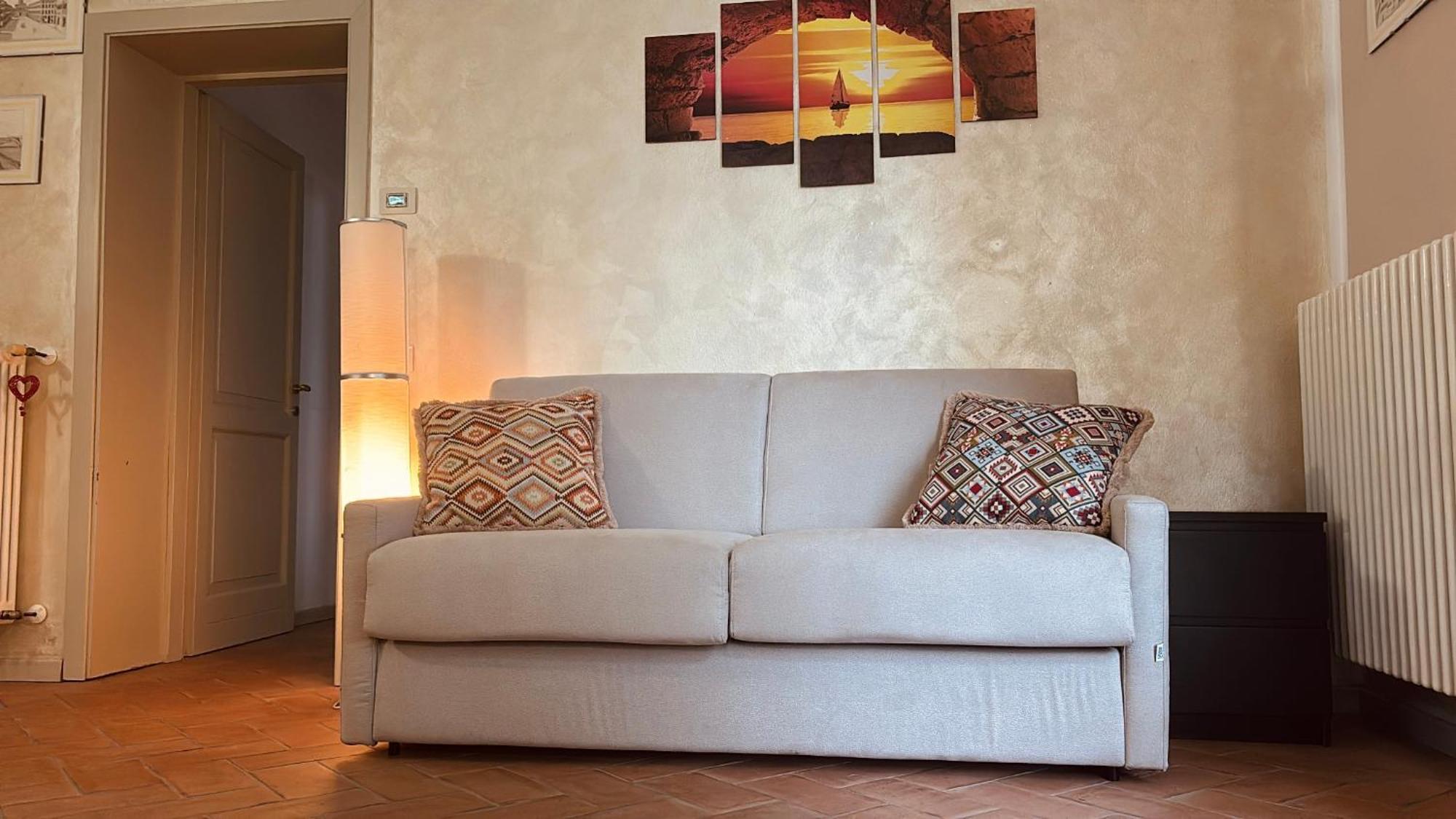 Intero Con Giardino In Palazzo Del 1600 Apartment *